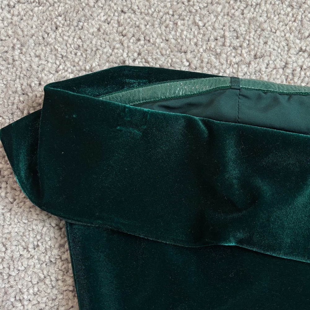 Anthropologie Corey Lynn Calter Green Velvet Jumpsuit Size Small Petite - Picture 8 of 8